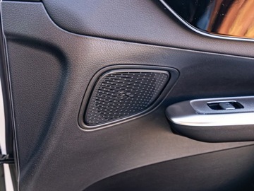 Mercedes GLC C254/X254 Coupe 2.0 220d 197KM 2025 MERCEDES-BENZ GLC 220 d 4-Matic AMG Line Suv 197KM 2025, zdjęcie 18