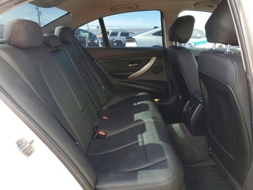 BMW Seria 3 G20-G21 2018 BMW Seria 3 320i 2018 2.0 Benzyna 180KM, zdjęcie 2