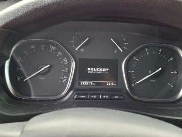 Peugeot Traveller Compact 2.0 BlueHDi 150KM 2016 Peugeot Traveller 2.0 BLUEHDI, zdjęcie 11
