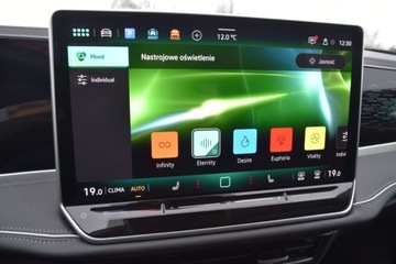 Volkswagen Passat B8 Variant Facelifting 2.0 TDI SCR 150KM 2024 Volkswagen Passat Variant 2.0TDI 150KM Elegance IQ.Drive HAK Masaz ACC Kam, zdjęcie 22