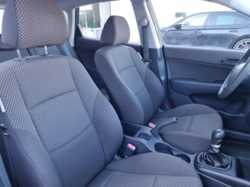 Hyundai i30 I Hatchback 1.4 109KM 2010 Hyundai i30 1.4 Comfort I (2007-2012) Hyundai i30, zdjęcie 9