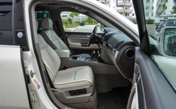 Volkswagen Touareg I 3.0 TDI 240KM 2009 Volkswagen Touareg 3,0TDI (240KM) Automat 4Motion Bezwypadkowy Lift 3.0, zdjęcie 10
