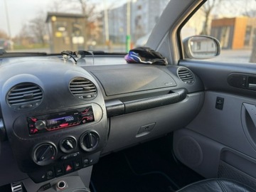 Volkswagen New Beetle Hatchback 2.3 VR5 20V 170KM 2002 Volkswagen New Beetle VR5 benzyna+gaz 2002r Sport Edition! Serwisowany!, zdjęcie 16