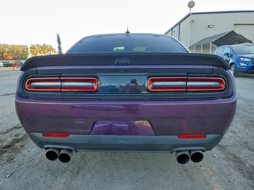 Dodge Challenger III 2022 Dodge Challenger RT Scat Pack 2022 6.4 Benzyna 485KM, zdjęcie 2