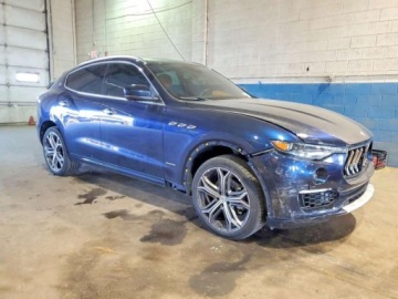 Maserati Levante 2021 Maserati Levante Luxury 2021 3.0 Benzyna 345KM, zdjęcie 4