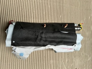 VOLVO XC40 C40 AIRBAG ULOŽENÍ SEDADLA PRAVÁ ORIGINÁLNÍ 32228538