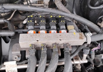 Chevrolet Orlando 1.8 141KM 2012 Chevrolet Orlando 2012r, 1.8 LPG. 7 osob. Uszkodzony lewy bok. Jezdzi., zdjęcie 21