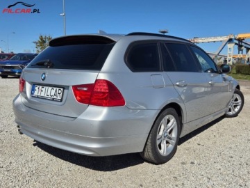 BMW Seria 3 E90-91-92-93 Touring E91 2.0 318d 143KM 2010 BMW Seria 3 GWARANCJA AUTOMAT Polift Duza nawigacja Zamiana Raty 2.0 143KM, zdjęcie 2