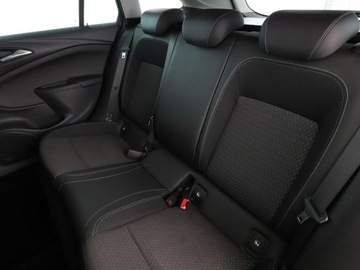 Opel Astra K Sports Tourer 1.4 Turbo 150KM 2016 Opel Astra Kamera, Aut.klima, Navi, Podg.fotele,, zdjęcie 16