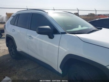 Toyota 2021 Toyota RAV4 2021r., LE, od ubezpieczalni 2.5 Benzyna 203KM, zdjęcie 7