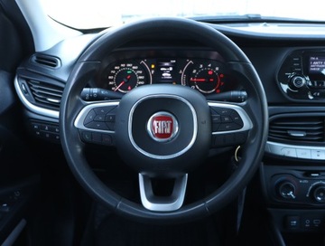 Fiat Tipo II Sedan 1.4 95KM 2018 Fiat Tipo 1.4 16V, Salon Polska, Serwis ASO, zdjęcie 19