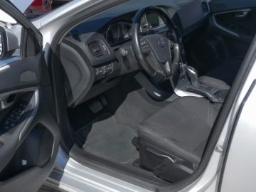 Volvo 2015 Volvo V40 115 koni Aut Ideał Spalanie 4l ON Ambiente 17” DVD parktroniki, zdjęcie 19