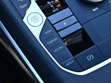 BMW Seria 3 G20-G21 Limuzyna 2.0 318i 156KM 2025 BMW Seria 3 318i Sport Sedan 2.0 (156KM) 2025, zdjęcie 12