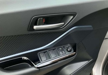 Toyota C-HR I Crossover Facelifting 2.0 Hybrid Dynamic Force 184KM 2020 Toyota C-HR Toyota C-HR 2.0 Hybrid Selection 2.0 Hybryda 184KM, zdjęcie 34