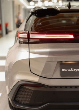 Toyota C-HR II 2023 Toyota C-HR 2.0 Hybrid Dynamic Force Style AWD 2.0 Hybryda 197KM, zdjęcie 23