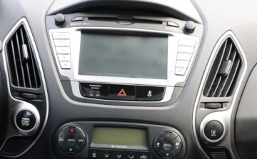 Hyundai ix35 SUV R 2.0 CRDi 136KM 2013 Hyundai ix35 Panorama, K. Cofania, Nawigacja, Multifunkcja, Tempomat, Grza, zdjęcie 7