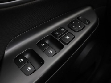 Hyundai Kona I 2017 Hyundai Kona klimatyzacja LED kamera i czujniki, zdjęcie 33