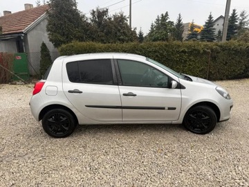 Renault Clio III Hatchback 5d 1.2 i 16V 75KM 2007 RENAULT CLIO 1.2 75 PS 4cylindry stan Bdb klima 5-Drzwiowy, zdjęcie 1