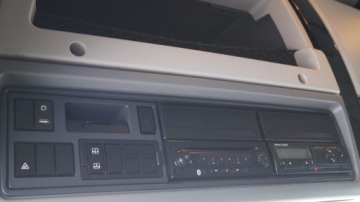 ПОЛНАЯ КАБИНА RENAULT GAMA T 2014