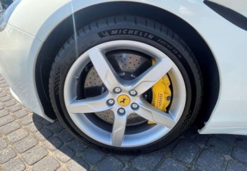 Ferrari California 2017 Ferrari California T Ferrari California T 3.9 Benzyna 560KM, zdjęcie 14
