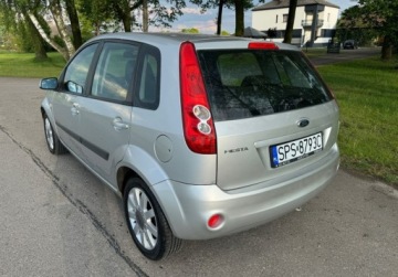 Ford Fiesta VI 1.4 16V 80KM 2008 Ford Fiesta Bez korozji, bezwypadkowy, bardzo dobrym stan 1.4 Benzyna 96KM, zdjęcie 4