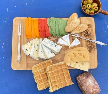 БАМБУКОВАЯ ДОСКА ДЛЯ ЗАКУСОК, СЫРА И СНЕКОВ