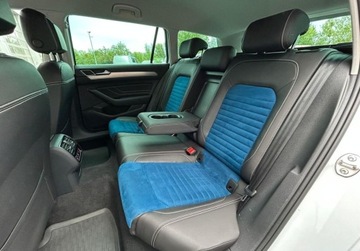 Volkswagen Passat B8 Variant Facelifting 2.0 TDI SCR 150KM 2022 Volkswagen Passat Elegance Pakiety, ACC, Kamera, Podgrzewane 4 fotele, er, zdjęcie 18