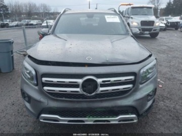 Mercedes GLB 2023 Mercedes-Benz GLB 250 2023 2.0 Benzyna 221KM, zdjęcie 7