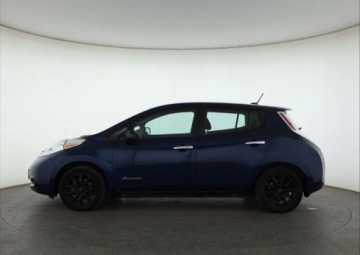Nissan Leaf I Hatchback 5d Facelifting Elektryczny 109KM 2016 Nissan Leaf 24 kWh, SoH 89%, Automat, Klima, zdjęcie 2