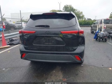 Toyota Highlander III 2022 Toyota Highlander XLE 2022 3.5l 3.5 Benzyna 295KM, zdjęcie 4