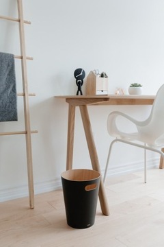 Контейнер для мусора WOODROW umbra - TRASHCAN WOODROW BL