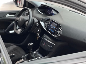 Peugeot 308 II Hatchback Facelifting 1.2 PureTech 130KM 2021 Peugeot 308 Active S&amp;S, 1 właściciel, Salon Polska, zdjęcie 36