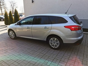 Ford Focus III Kombi Facelifting 1.6 TDCi 95KM 2016 Ford Focus 1.6 TDCI SALON PL FV 23% 1-Wł LIFT, zdjęcie 8