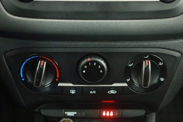 Hyundai i20 II Hatchback 5d Facelifting KAPPA 1.2 MPI 75KM 2018 Hyundai i20 1.2, Salon Polska, 1. Właściciel, zdjęcie 9