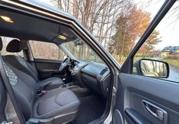Kia Soul I Crossover 1.6 CRDI VGT 128KM 2011 Kia Soul Kia Soul 1.6 CRDi L 1.6 Diesel 128KM, zdjęcie 18