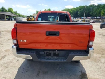 Toyota Tacoma II 2018 Toyota Tacoma Sr5 2018 2.7 Benzyna 159KM, zdjęcie 2