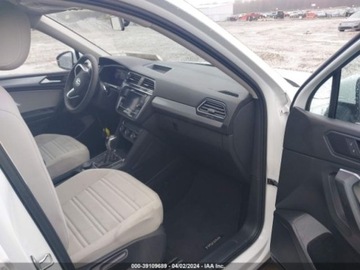 Volkswagen Tiguan II 2022 Volkswagen Tiguan 2022 VOLKSWAGEN TIGUAN 2.0T 2.0 Benzyna 184KM, zdjęcie 5