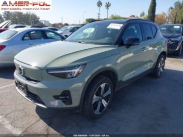 Volvo XC40 2023 Volvo XC 40 2023 Volvo XC40 Recharge Pure Electric Twin eAWD Plus 402KM