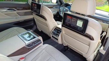 BMW Seria 7 G11-G12 Sedan 750i 450KM 2017 BMW Seria 7 750 Li 4.4 V8 xDrive Najbogatsze Wyposazenie VAT 23 4.4 450KM, zdjęcie 35
