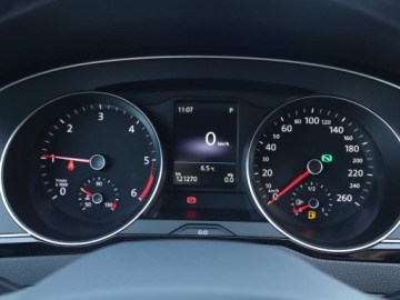 Volkswagen Passat B8 Variant Facelifting 2.0 TDI SCR 150KM 2022 VW Passat 2.0 TDI, Salon Polska, 1. Właściciel, zdjęcie 10