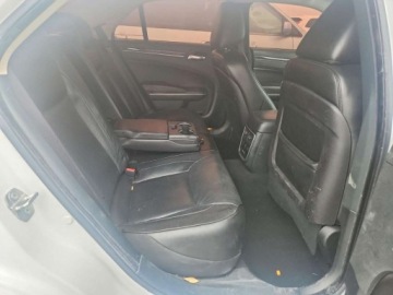 Chrysler 300C II 2022 Chrysler 300 2022 CHRYSLER 300 TOURING L 3.6 Benzyna 292KM, zdjęcie 9