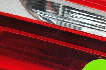 BMW 2 ACTIVE TOURER F45 LEVÝ STRANA KRYT ZADNÍ SVĚTLO 7491341 2019