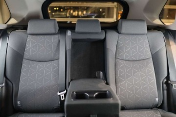 Toyota RAV4 V SUV 2.5 Hybrid Dynamic Force 222KM 2021 Toyota RAV4 2.5 Hybrid Comfort 4x4 2.5 Hybryda 222KM, zdjęcie 15