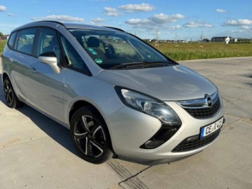 Opel Zafira C Tourer 1.4 Turbo ECOTEC 140KM 2015 Opel Zafira Sliczna Zafira1.4Benz.7 OSOB Navi GrzaneFotele KierownicaXenon, zdjęcie 11