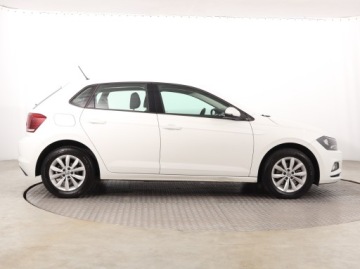 Volkswagen Polo VI Hatchback 5d 1.0 TSI 115KM 2018 VW Polo 1.0 TSI, Salon Polska, Klima, Tempomat, zdjęcie 5