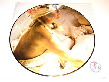 Valerie Dore – The Night 2023 12'' PICTURE ITALO