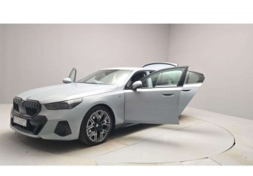 BMW Seria 5 G90-91 Touring 2.0 520d 197KM 2024 BMW Seria 5 Bmw Seria 5 520 Diesel Mr23 E6de G60 2.0 Diesel 197KM, zdjęcie 8