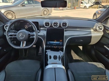 Mercedes Klasa C W206 Kombi 2.0 220d 200KM 2021 Mercedes-Benz Klasa C c220d 200KM AMG pakiet alcantara navi kamery 360 el., zdjęcie 11