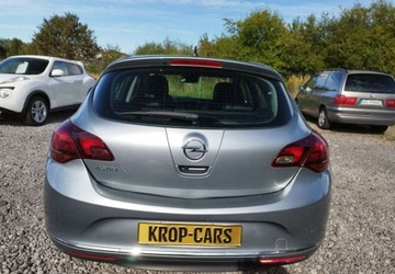 Opel Astra J Hatchback 5d 1.4 Turbo ECOTEC 120KM 2012 Opel Astra Opel Astra j 1.4 16v klima pdc kamera navi stan bdb gwarncja pr, zdjęcie 6