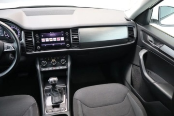 Skoda Kodiaq I SUV 2.0 TDI 150KM 2017 Skoda Kodiaq 2.0 TDI 4x4, Salon Polska, zdjęcie 7